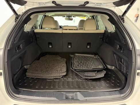 Used 2025 Subaru Outback Limited XT image 28