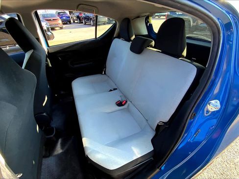 Used 2015 Toyota Prius C Two image 19