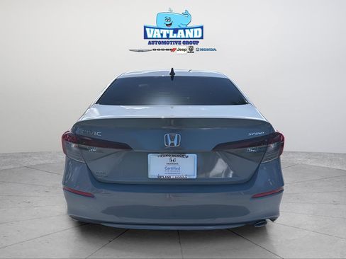 Used 2025 Honda Civic Sport image 12