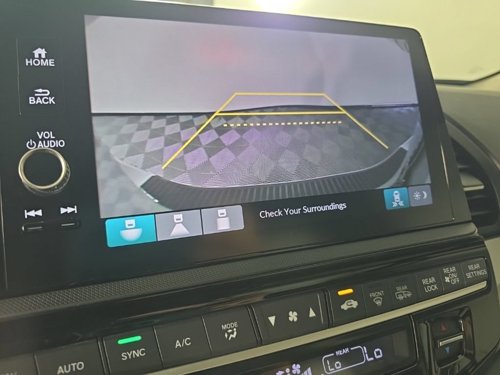 Used 2026 Honda Odyssey EX-L image 17