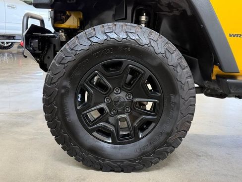 Used 2015 Jeep Wrangler Sport AWD/4WD image 11