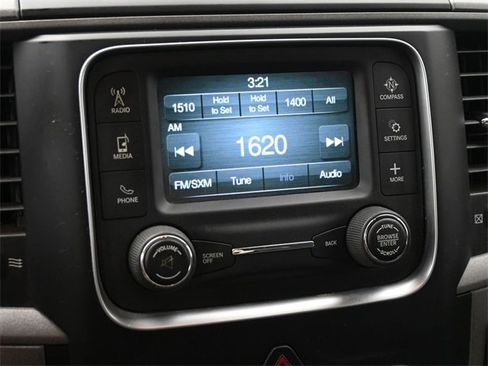 Used 2016 RAM 2500 Tradesman w/ Chrome Appearance Group image 28