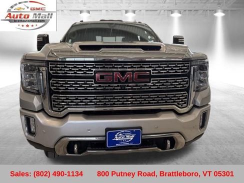 Used 2020 GMC Sierra 3500 Denali w/ Denali Ultimate Package image 10