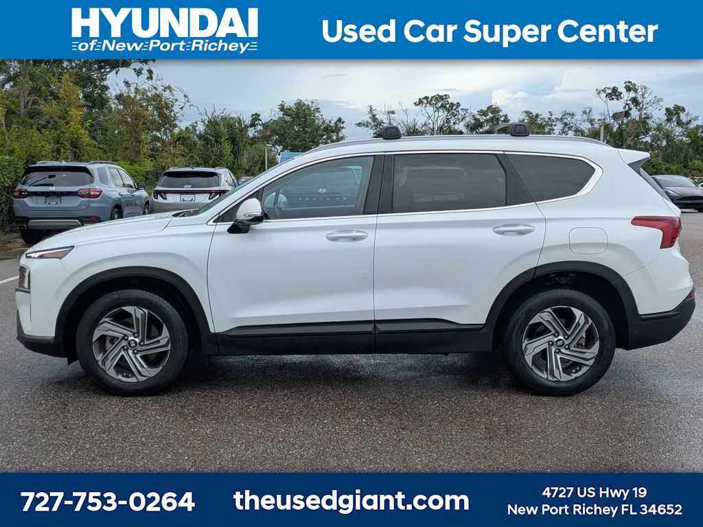 Certified 2023 Hyundai Santa Fe SEL FWD image 2