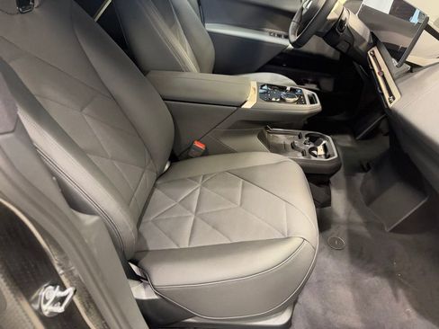 Used 2025 BMW iX xDrive50 w/ Sport Package image 24