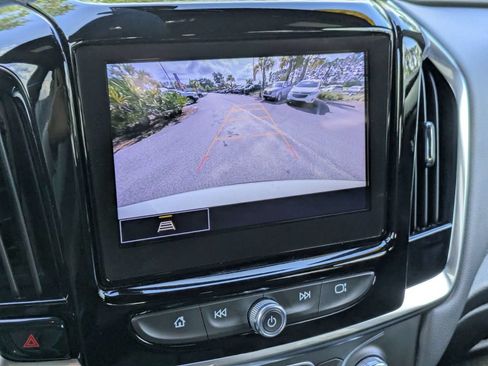 Used 2023 Chevrolet Traverse LT AWD/4WD image 22