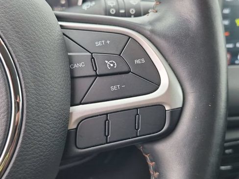 Used 2018 Jeep Compass Latitude w/ Popular Equipment Group AWD/4WD image 20