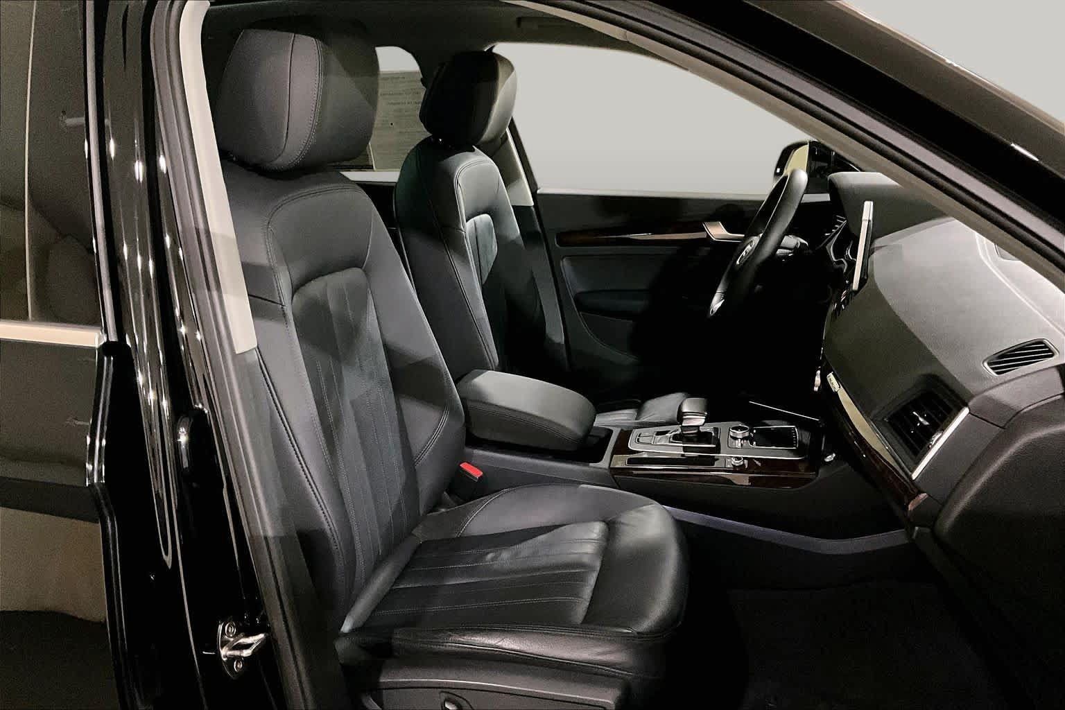 Used 2018 Audi Q5 2.0T Premium Plus w/ Premium Plus Package AWD/4WD image 7