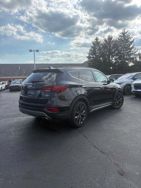 Used 2017 Hyundai Santa Fe Sport w/ 2.0T Ultimate Tech Package 05 AWD/4WD image 5