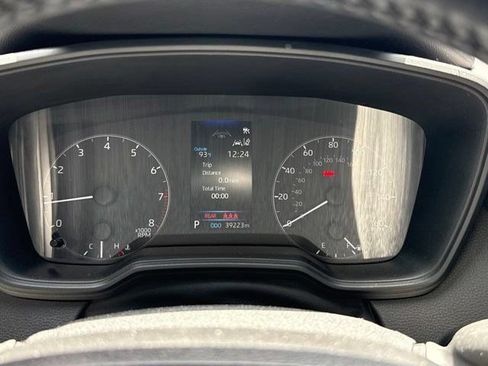 Used 2023 Toyota Corolla SE FWD image 8