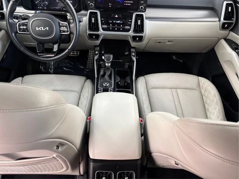 Used 2022 Kia Sorento SX FWD image 22