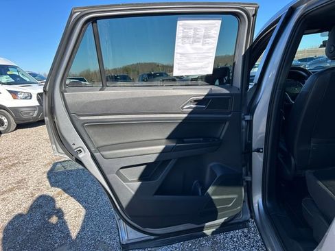 Used 2020 Volkswagen Atlas Cross Sport SEL image 43