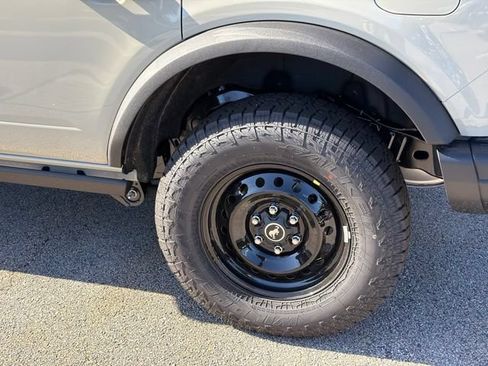 New 2026 Ford Bronco Big Bend w/ Black Diamond Package AWD/4WD image 6