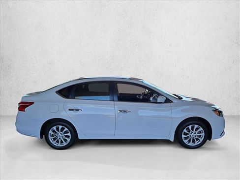 Used 2019 Nissan Sentra SV w/ Electronics Package FWD image 4