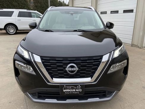 Used 2023 Nissan Rogue SL w/ SL Premium Package image 3