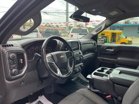 Used 2020 Chevrolet Silverado 1500 LT w/ Texas Edition AWD/4WD image 22