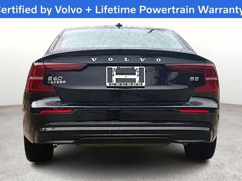 Certified 2024 Volvo S60 B5 Core image 6