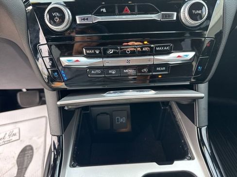 Used 2024 Ford Explorer ST w/ Equipment Group 401A image 11