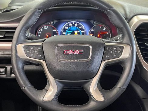 Used 2017 GMC Acadia Denali w/ Technology Package AWD/4WD image 32