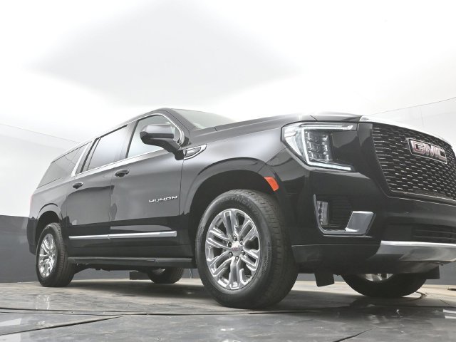 Used 2023 GMC Yukon XL SLT w/ Max Trailering Package AWD/4WD image 44
