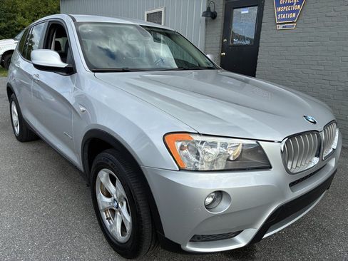 Used 2012 BMW X3 xDrive28i AWD/4WD image 3