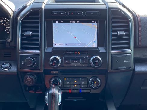 Used 2017 Ford F150 Lariat w/ Equipment Group 502A Luxury image 26