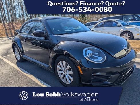 Used 2017 Volkswagen Beetle 1.8T S image 1