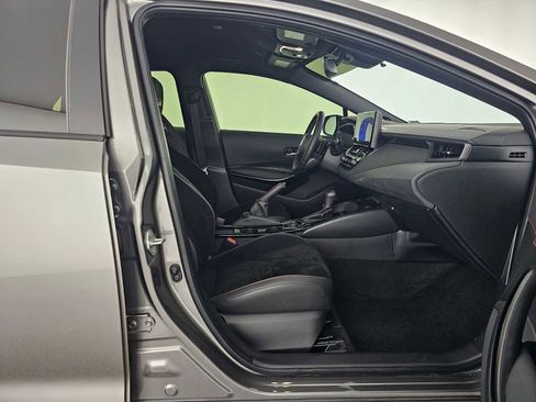 Used 2025 Toyota Corolla Premium Plus image 10