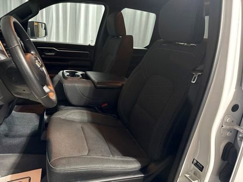 Used 2025 RAM 1500 Big Horn AWD/4WD image 16