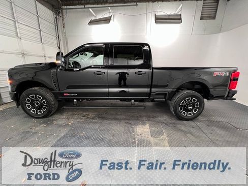 New 2026 Ford F250 Platinum image 4