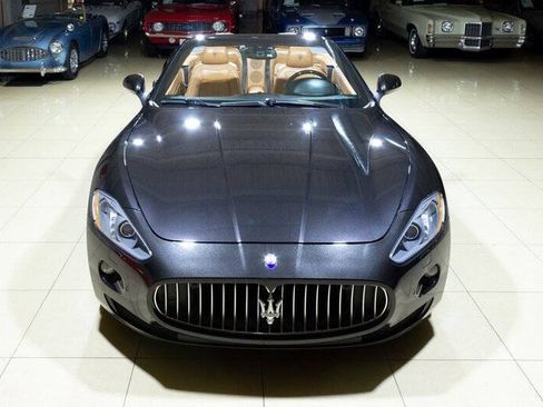 Used 2015 Maserati GranTurismo Convertible RWD image 37