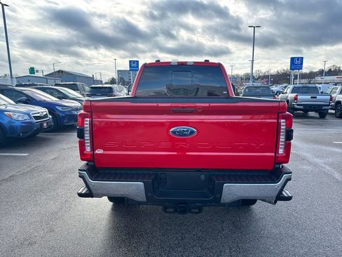 Used 2023 Ford F350 Lariat w/ Chrome Package image 6