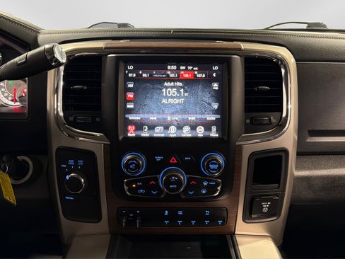 Used 2015 RAM 2500 Laramie w/ Snow Chief Group AWD/4WD image 29
