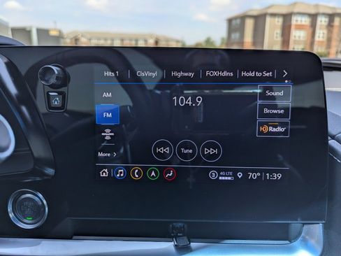 Used 2021 Chevrolet Corvette Stingray Preferred Cpe w/ Z51 Performance Package image 18