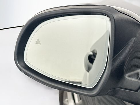 Used 2024 BMW X3 xDrive30i w/ Premium Package w/ZPA image 16