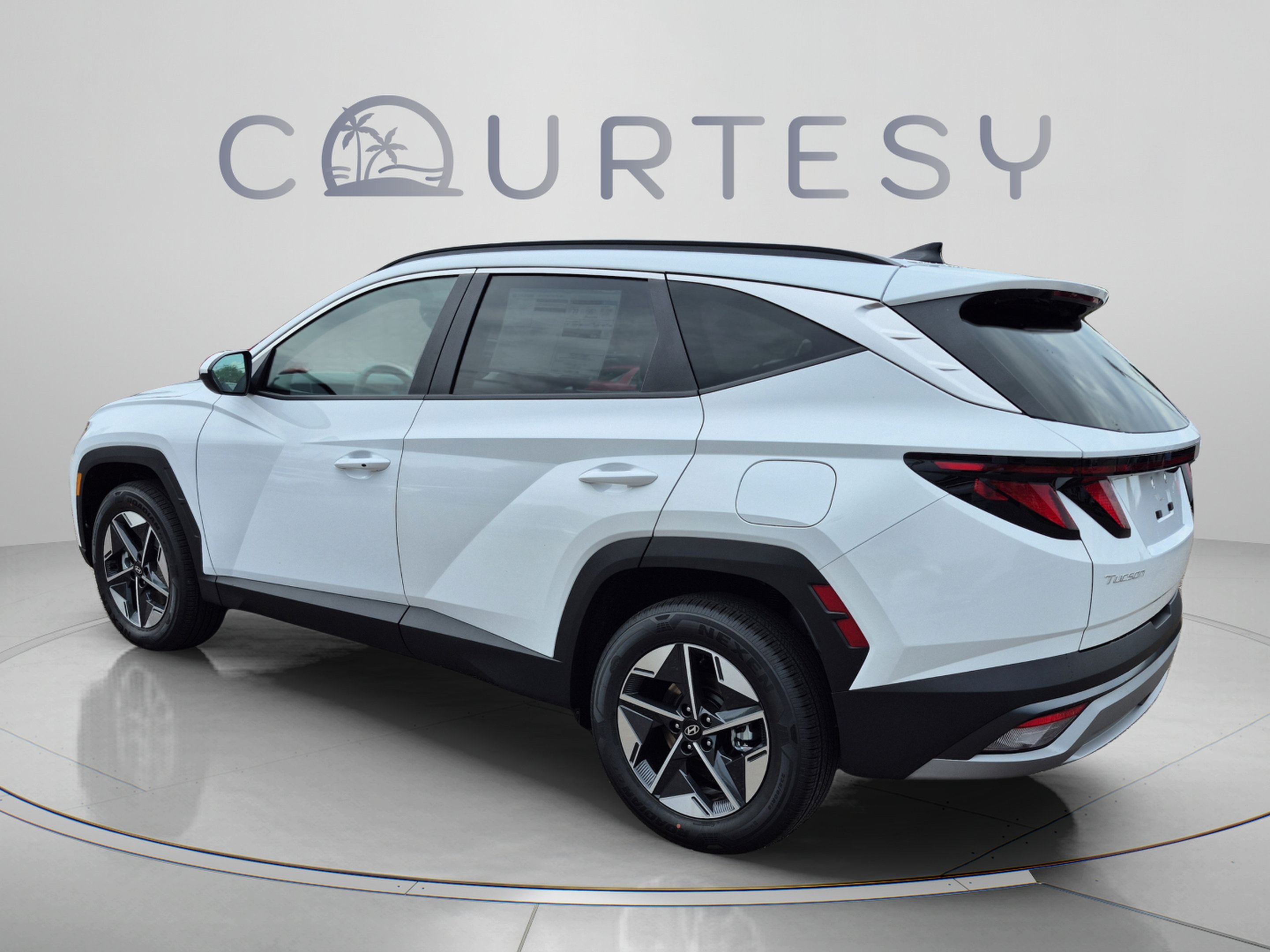New 2026 Hyundai Tucson SEL AWD/4WD image 3