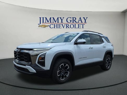 New 2026 Chevrolet Equinox ACTIV w/ Convenience Package III FWD image 1