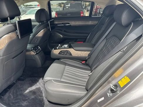 Used 2021 Genesis G90 5.0 Ultimate RWD image 12