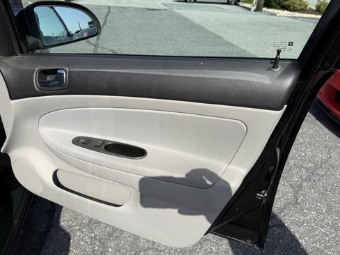 Used 2008 Chevrolet Cobalt LT FWD image 20