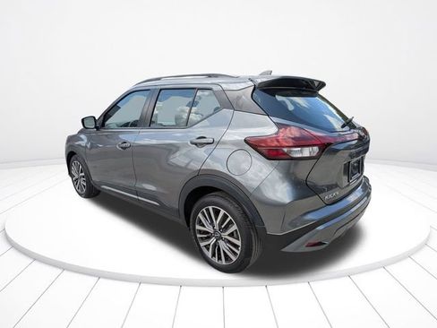 Used 2024 Nissan Kicks SR FWD image 6