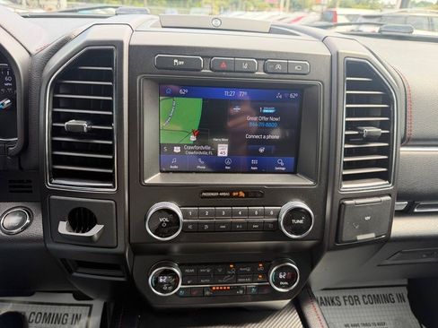 Used 2020 Ford Expedition Limited w/ Equipment Group 303A RWD image 17