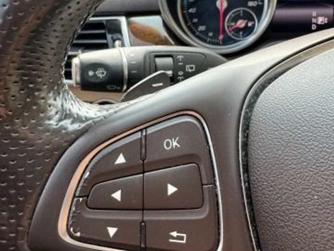 Used 2016 Mercedes-Benz GLE 350 w/ Premium Package image 12