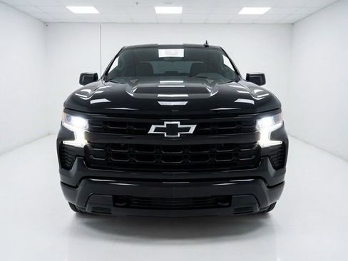 Used 2025 Chevrolet Silverado 1500 RST w/ Convenience Package II image 4