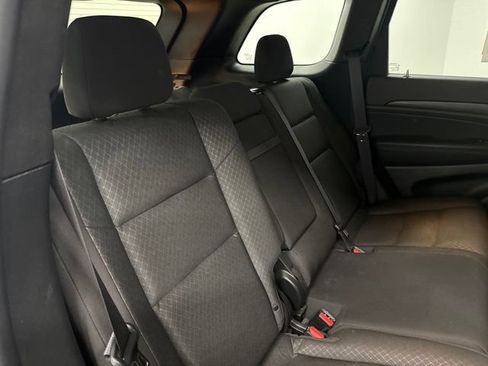 Used 2021 Jeep Grand Cherokee Laredo AWD/4WD image 23