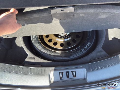 Used 2020 Lincoln Corsair Reserve w/ Equipment Group 201A image 9