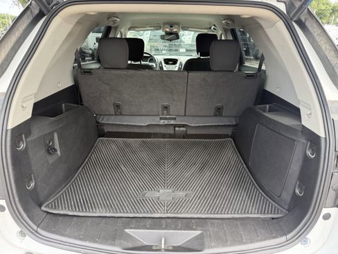 Used 2017 Chevrolet Equinox LT w/ Convenience Package FWD image 28