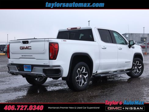 Used 2023 GMC Sierra 1500 SLT w/ SLT Premium Package image 4
