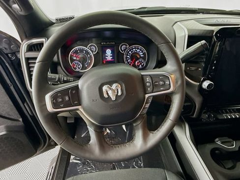 Used 2025 RAM 3500 Big Horn AWD/4WD image 11
