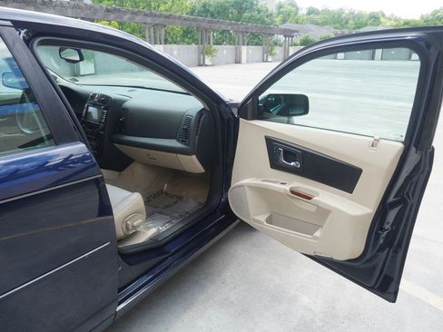 Used 2004 Cadillac CTS 3.6 w/ Preferred Equipment Group RWD image 34