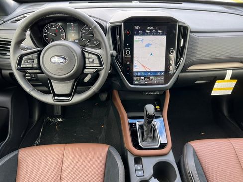 New 2025 Subaru Forester Touring image 3